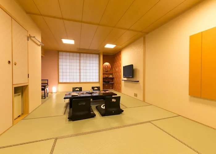 松井本館